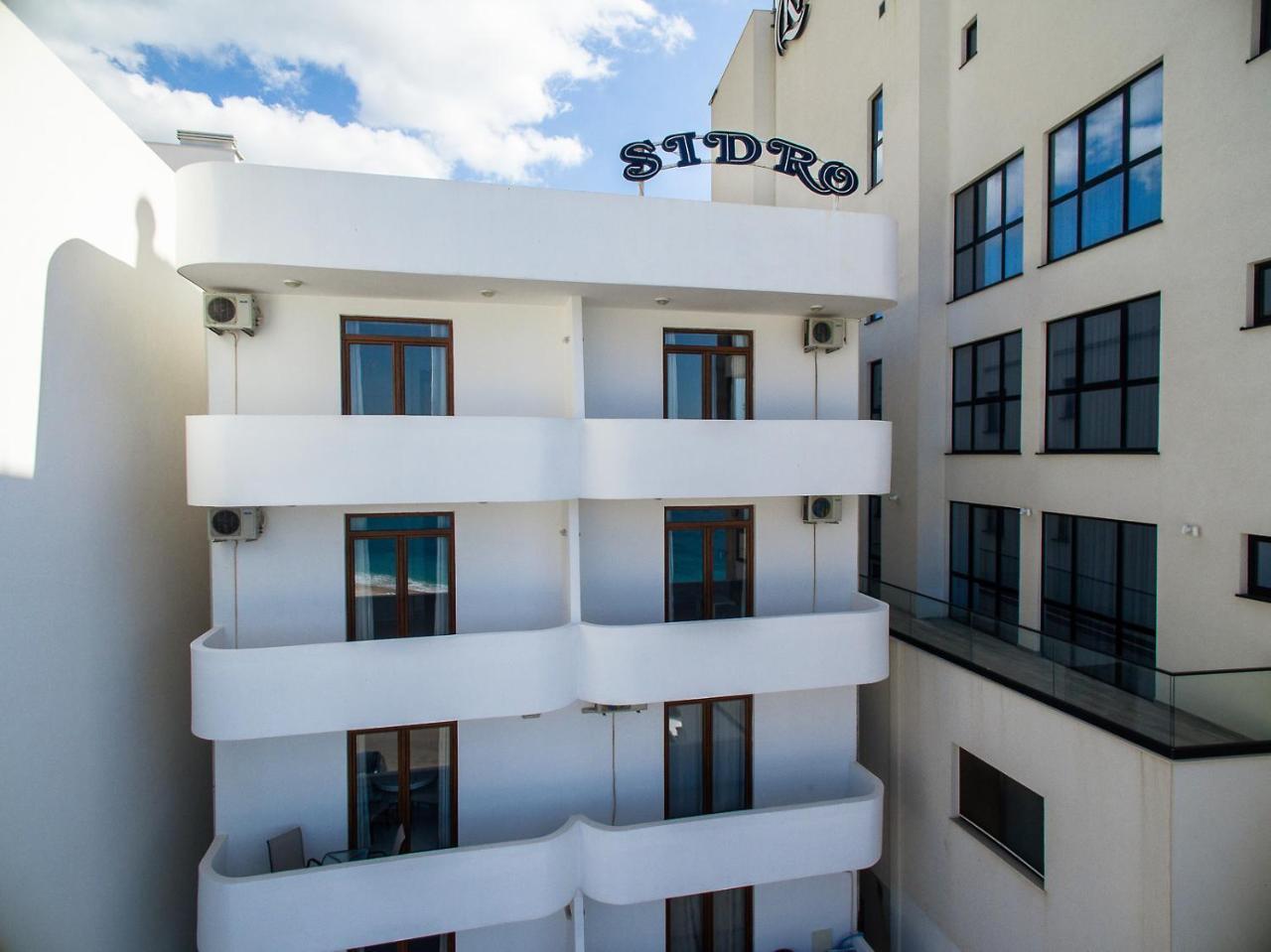 Apartments Sidro Добра вода Екстериор снимка